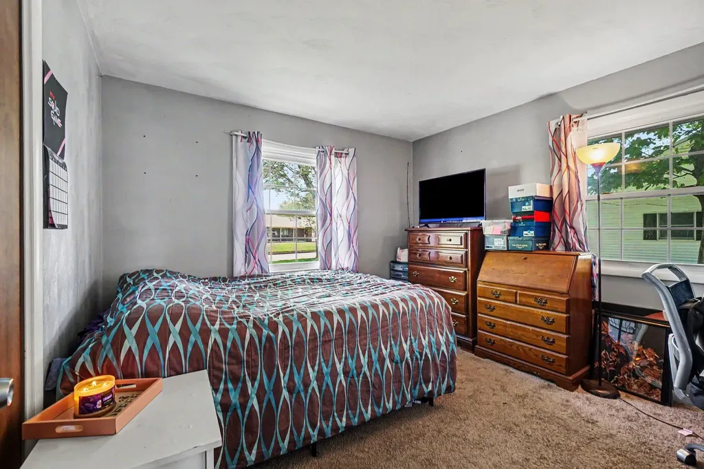 3391 Kathryn Street Vicksburg Village MI 49097