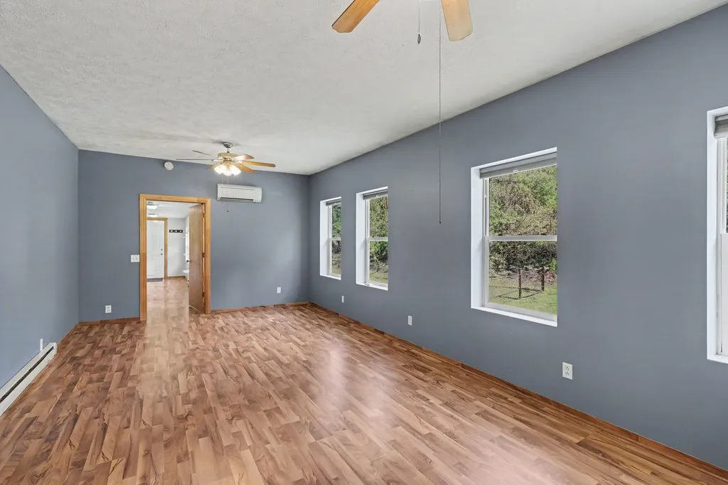 8653 Chain O Lakes Drive Hope Township MI 49046