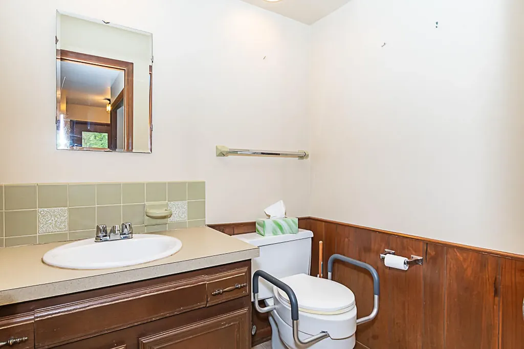 2707 Tattersall Road Portage City MI 49024