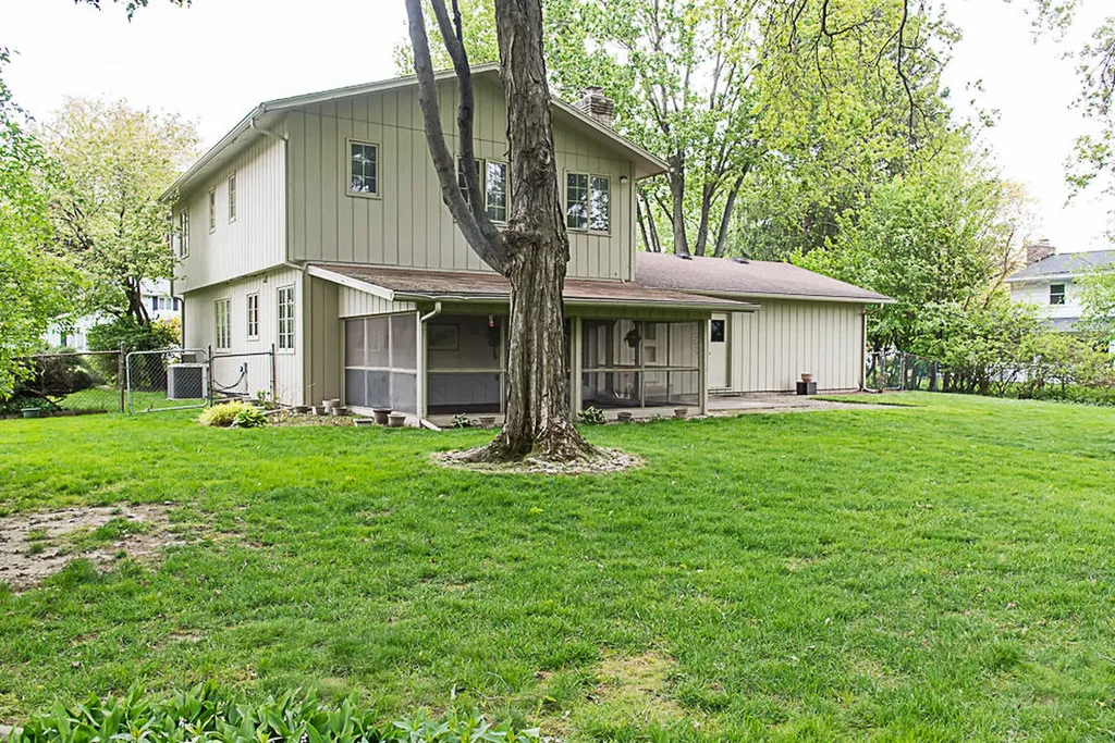 2707 Tattersall Road Portage City MI 49024
