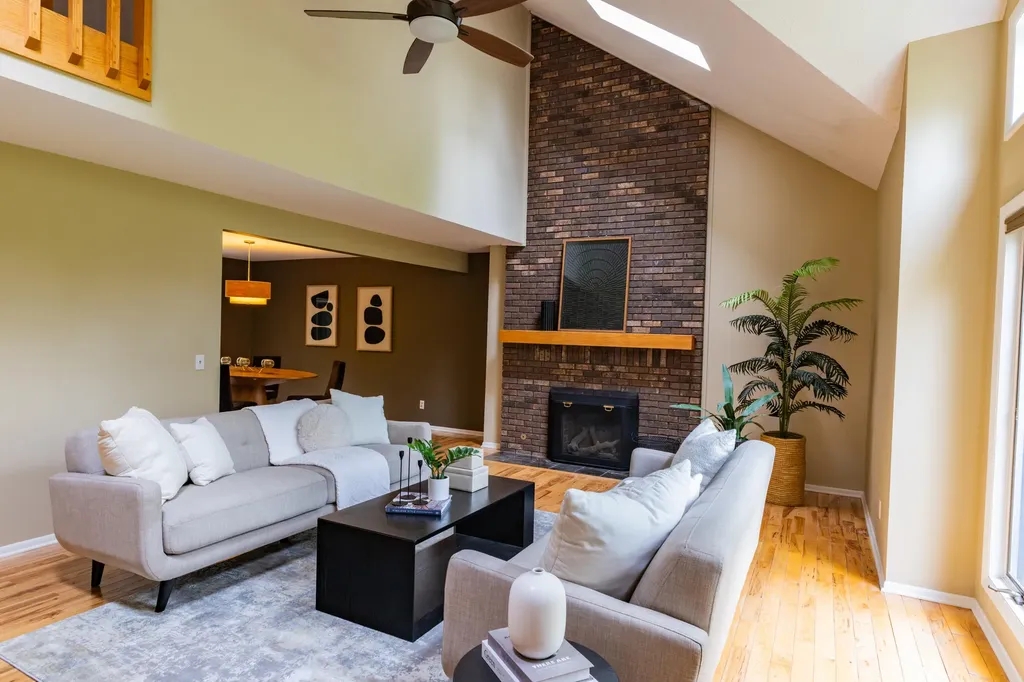 7170 Hawthorn Valley Avenue Oshtemo Charter Township MI 49009
