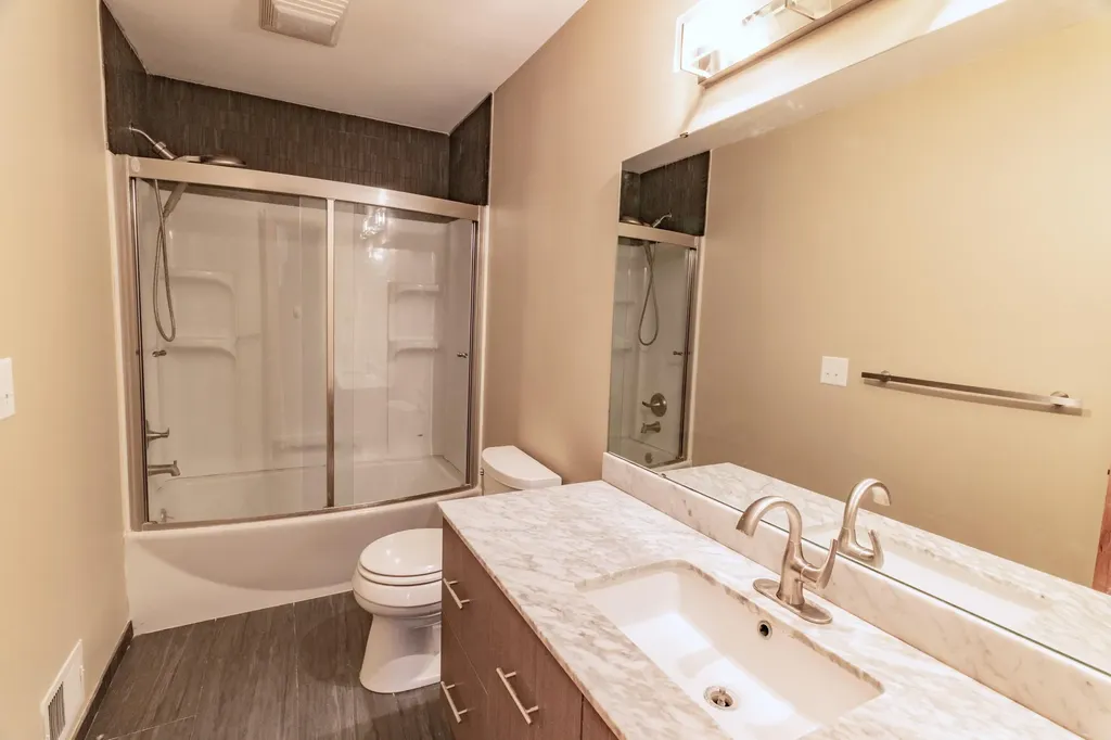 7170 Hawthorn Valley Avenue Oshtemo Charter Township MI 49009