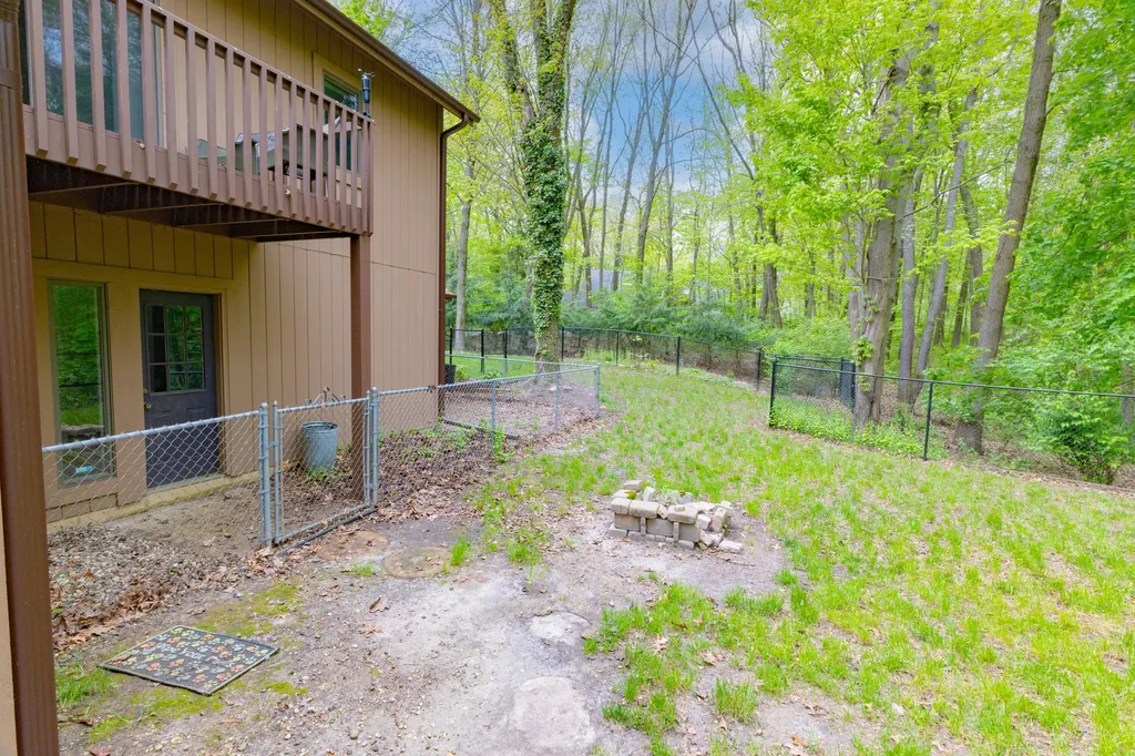7170 Hawthorn Valley Avenue Oshtemo Charter Township MI 49009