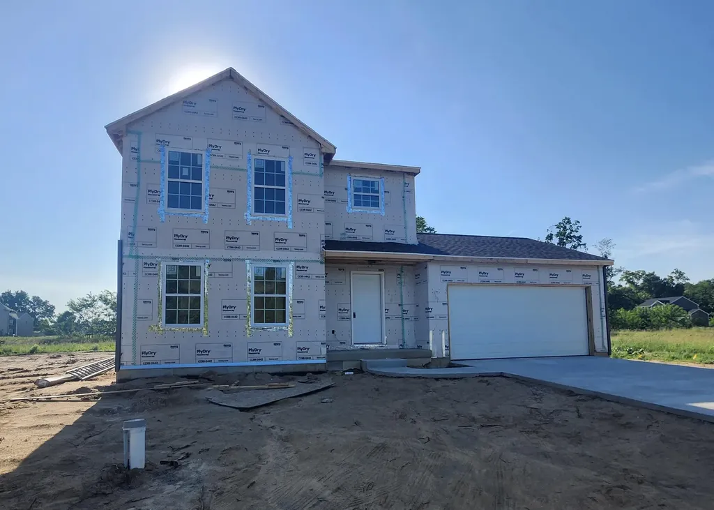 48697 Silver Oaks West Antwerp Township MI 49071
