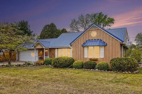 12821 S Drive N Convis Township MI 49014