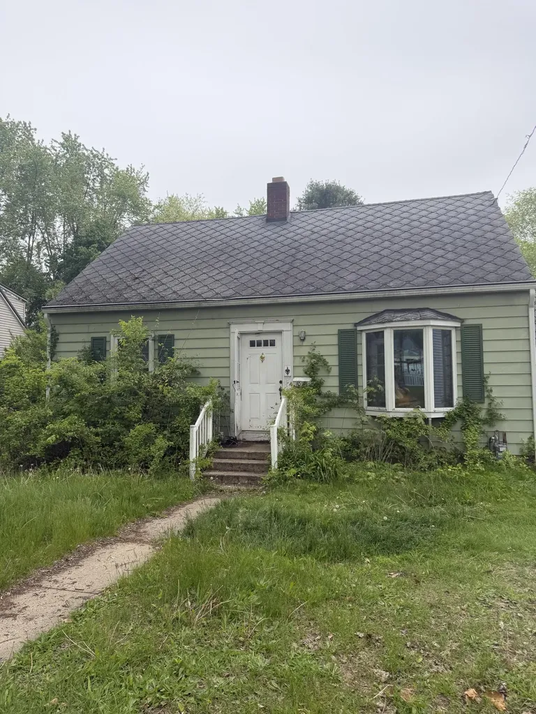 1018 Fitch Street Albion City MI 49224