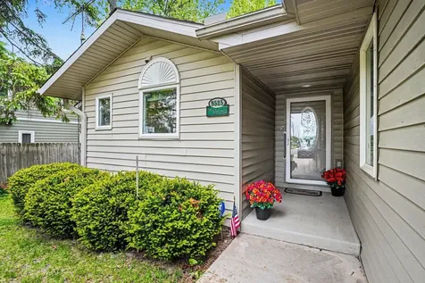 9525 Woodlawn Drive Portage City MI 49002