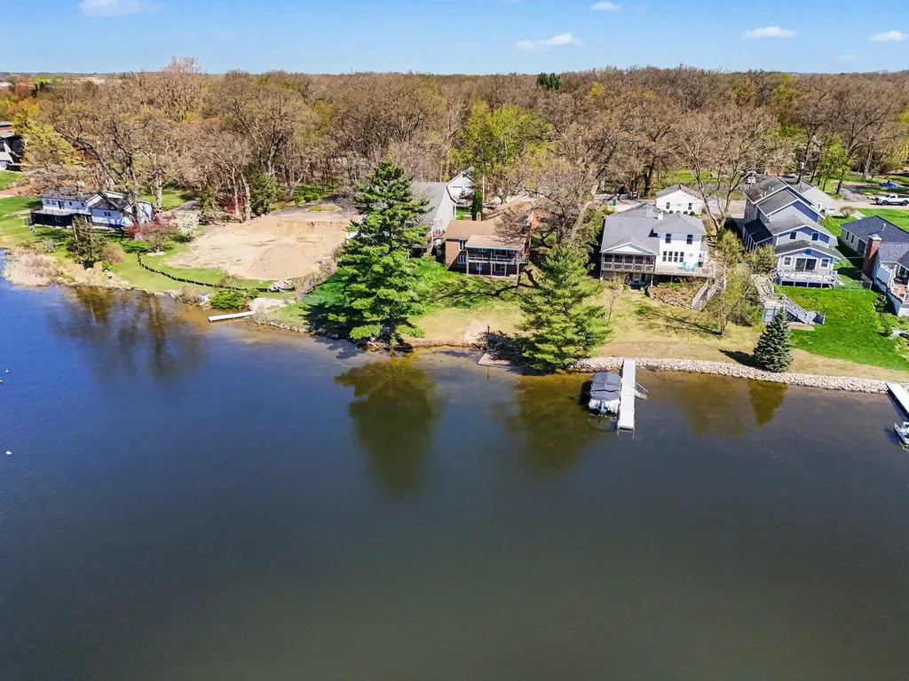 824 Forest Drive Portage City MI 49002