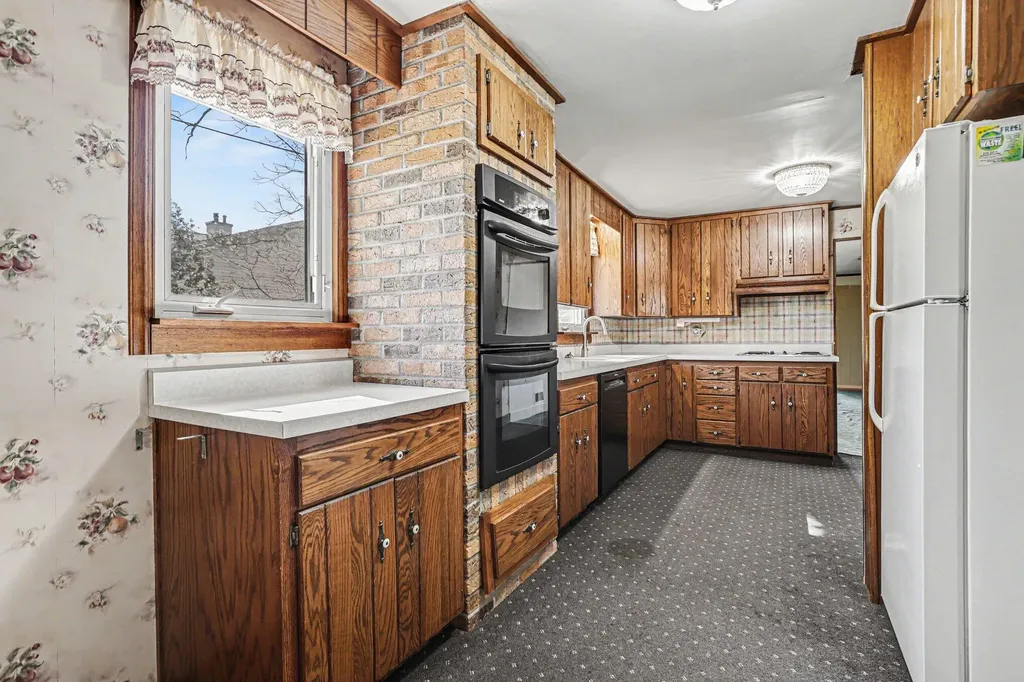 824 Forest Drive Portage City MI 49002