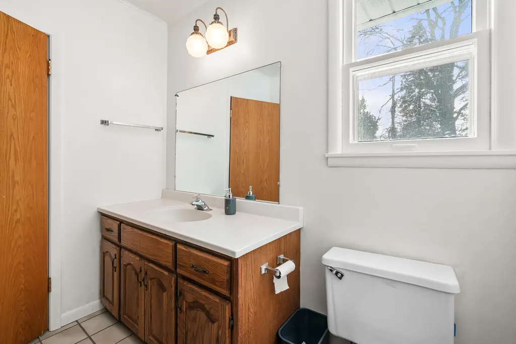 3521 Meadowcroft Avenue Kalamazoo Charter Township MI 49004