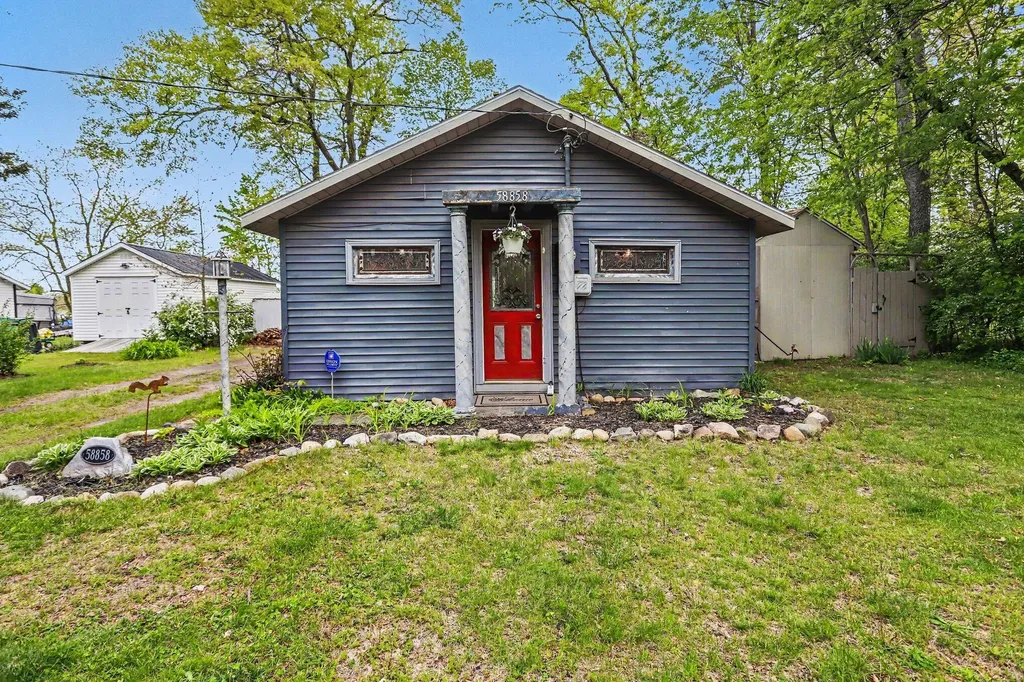 58858 River Heights Drive Lockport Township MI 49093