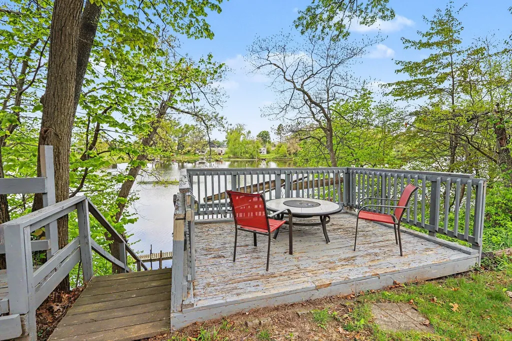 58858 River Heights Drive Lockport Township MI 49093