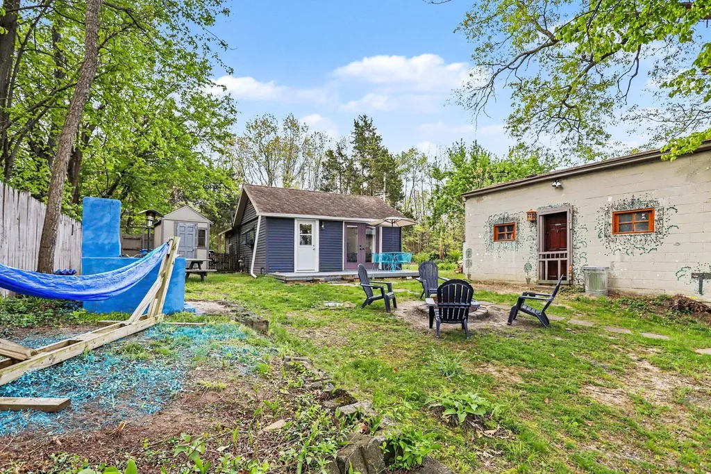 58858 River Heights Drive Lockport Township MI 49093