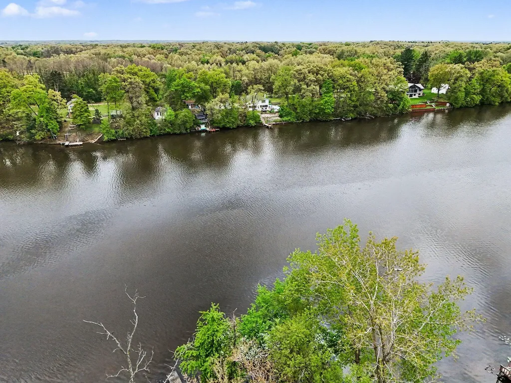 58858 River Heights Drive Lockport Township MI 49093