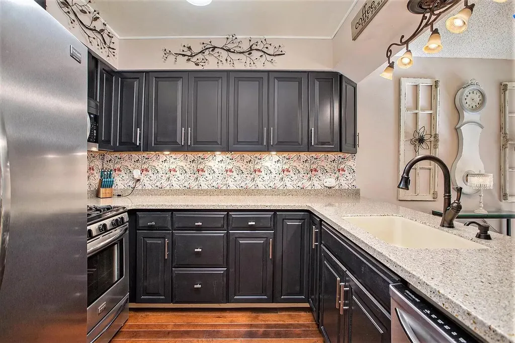 641 Eiffel Drive Pennfield Charter Township MI 49017