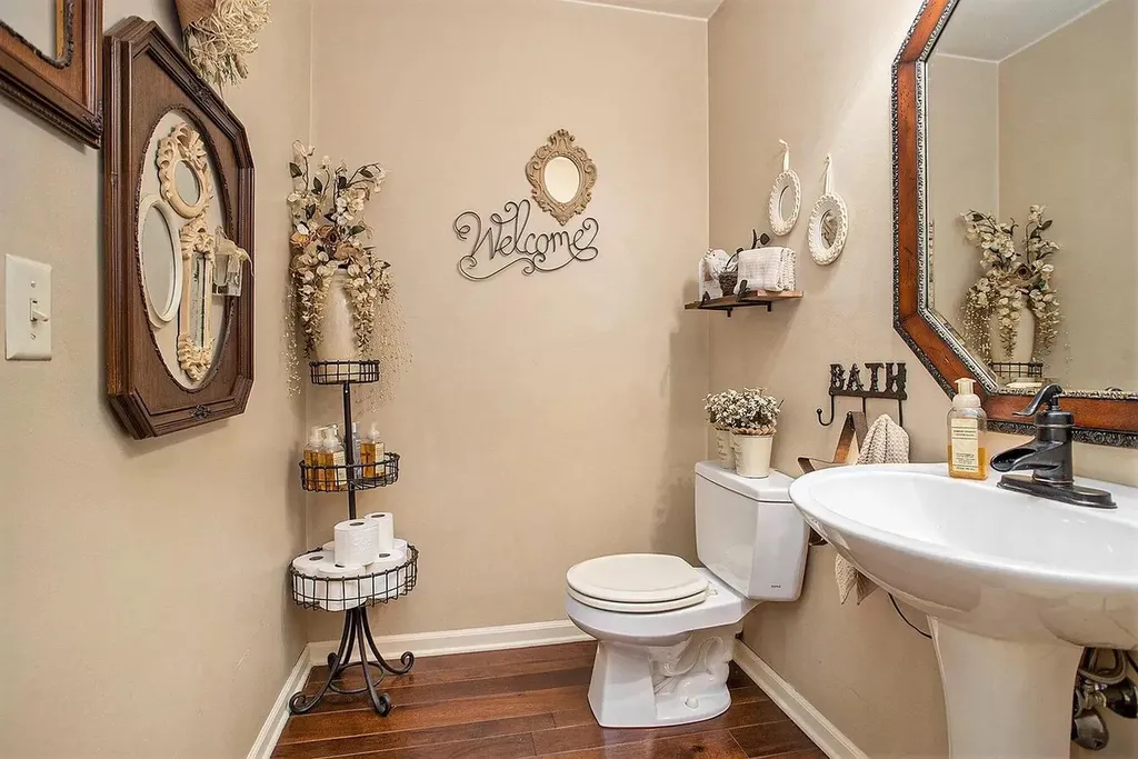 641 Eiffel Drive Pennfield Charter Township MI 49017