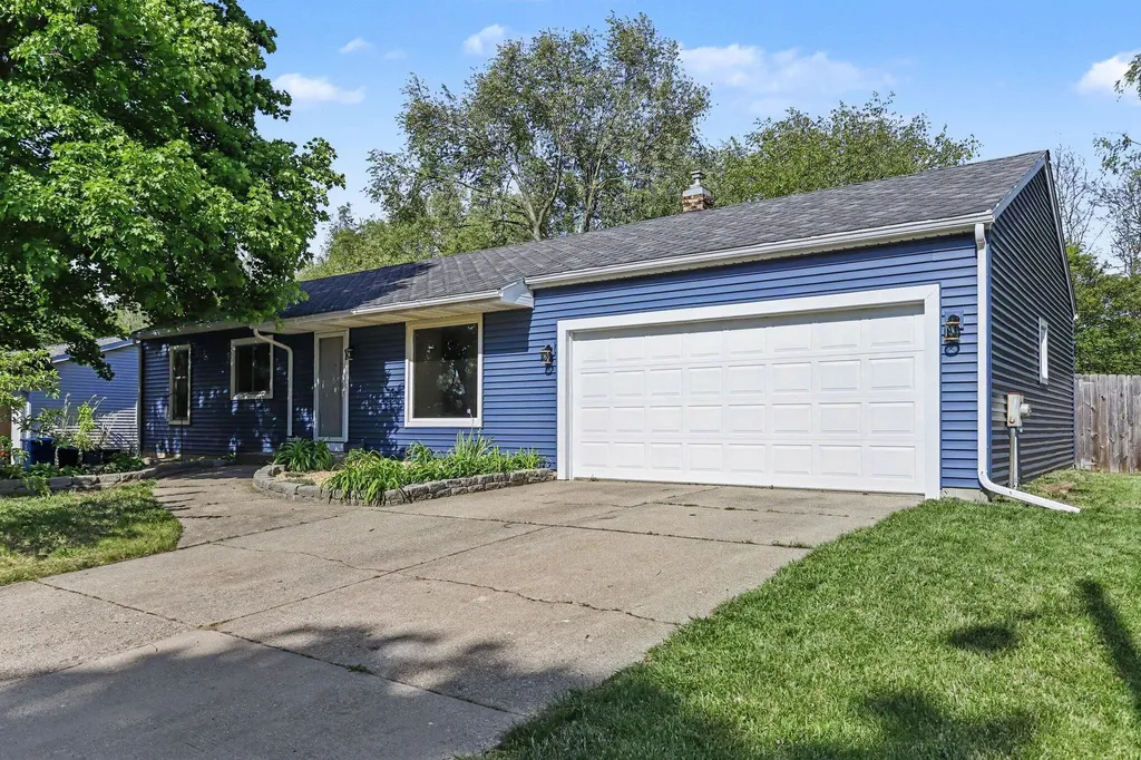 34 Thorncroft Avenue Battle Creek City MI 49017