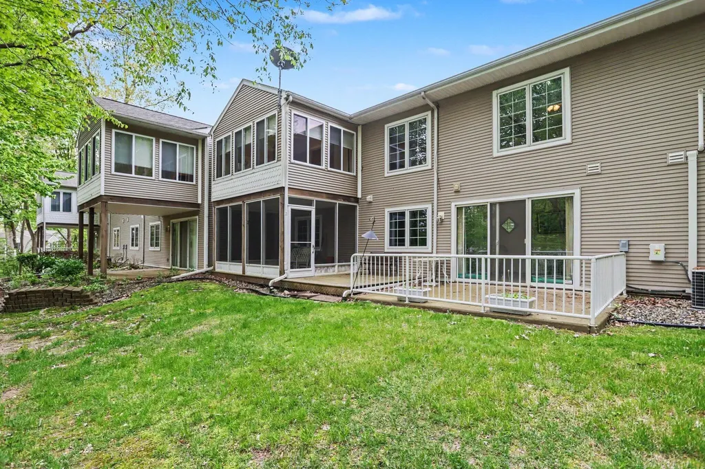 139 Bridgewood Drive Battle Creek City MI 49015
