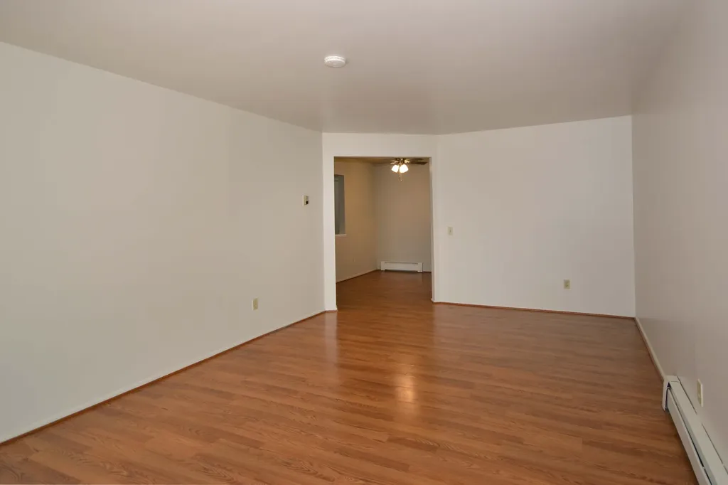 616 Lynn Avenue Kalamazoo City MI 49008