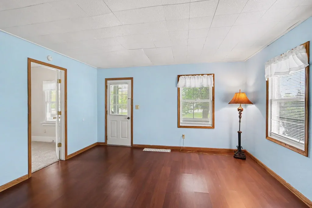 549 Avenue A Springfield City MI 49037