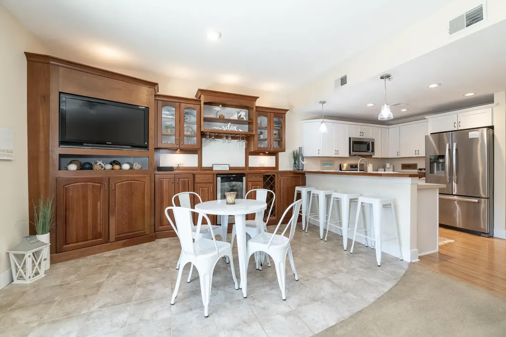 516 Williams Street South Haven City MI 49090