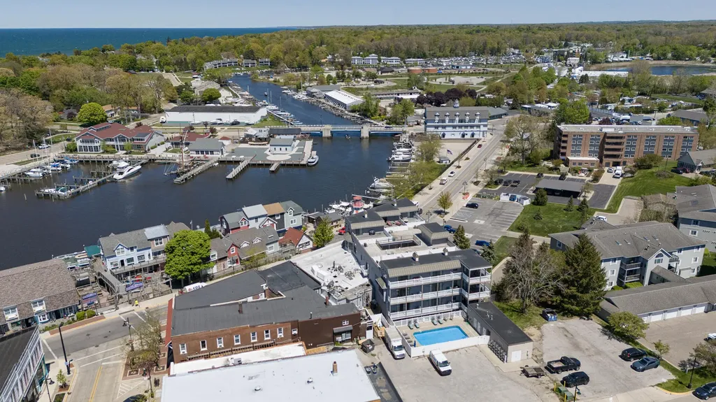 516 Williams Street South Haven City MI 49090