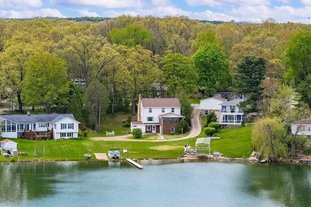 434 Crooked Lake Drive W Texas Charter Township MI 49009