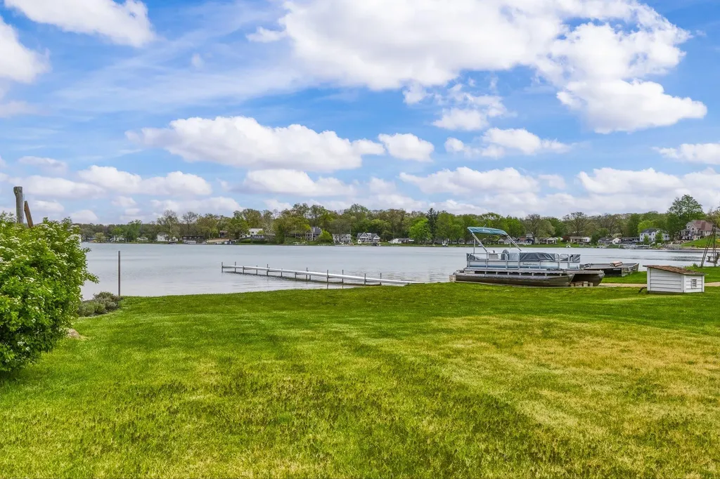 434 Crooked Lake Drive W Texas Charter Township MI 49009