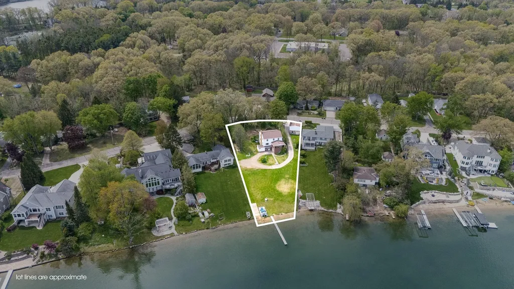 434 Crooked Lake Drive W Texas Charter Township MI 49009