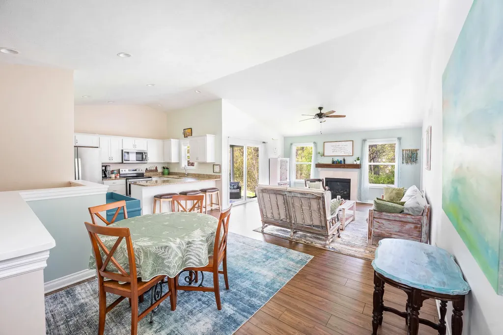 7190 Glendora Lane Oshtemo Charter Township MI 49009