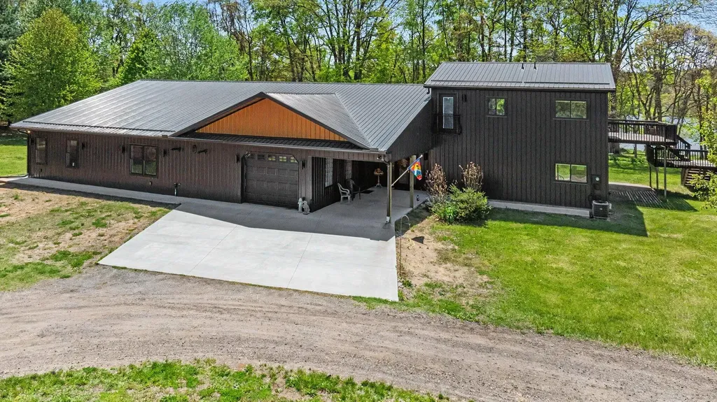 3450 Snow Farm Lane Allegan Township MI 49010