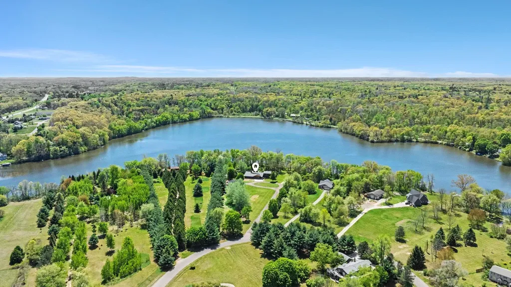 3450 Snow Farm Lane Allegan Township MI 49010