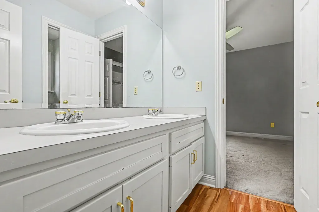 4696 Forest Creek Drive Oshtemo Charter Township MI 49009