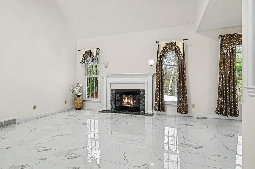 4696 Forest Creek Drive Oshtemo Charter Township MI 49009