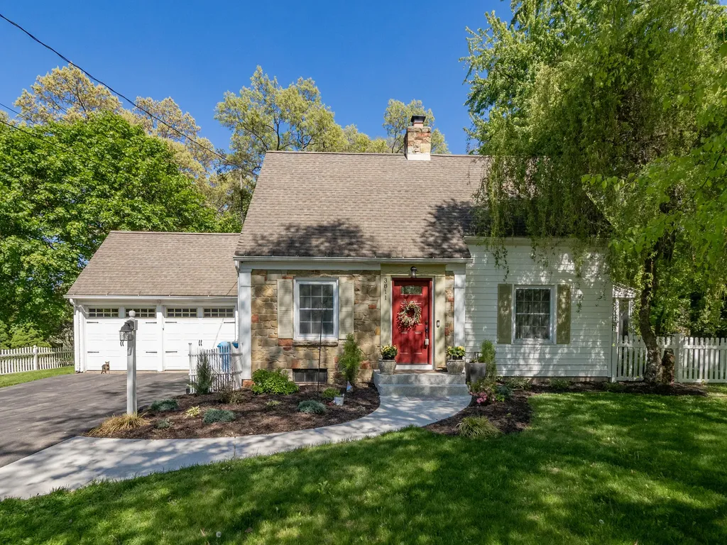 3811 Old Colony Road Kalamazoo City MI 49008