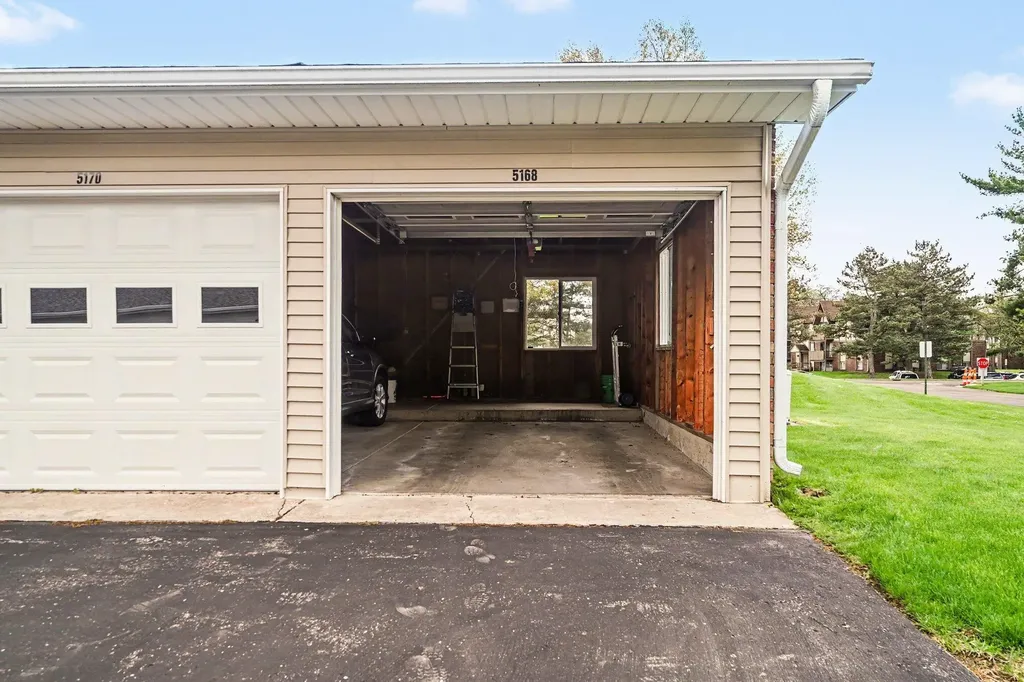 5168 Green Meadow Road Oshtemo Charter Township MI 49009