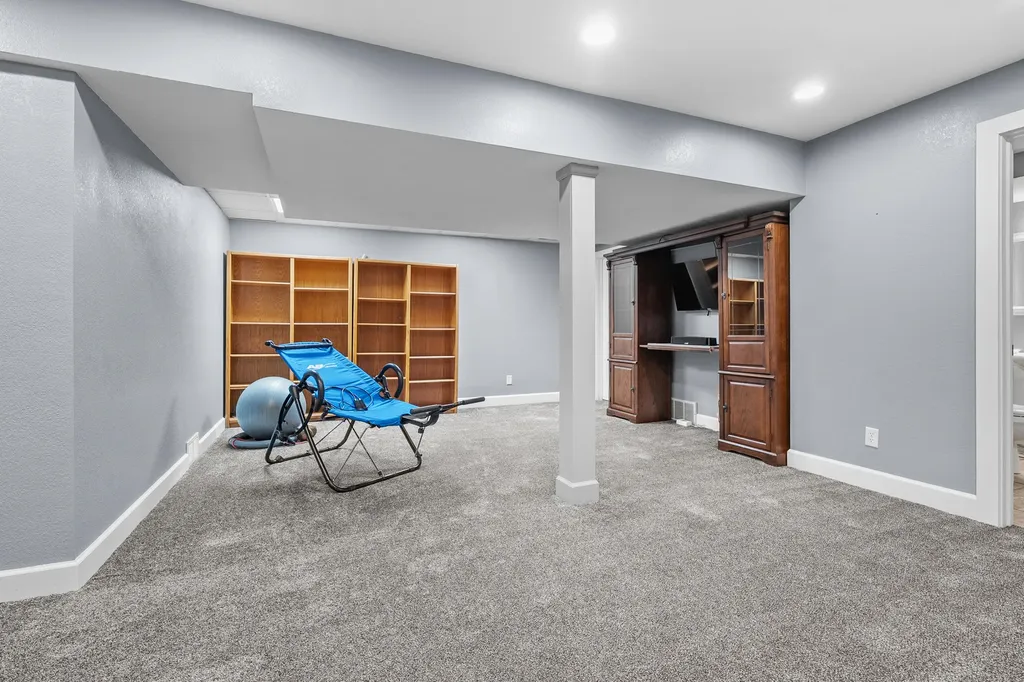 113 Whisperwood Lane Battle Creek City MI 49015