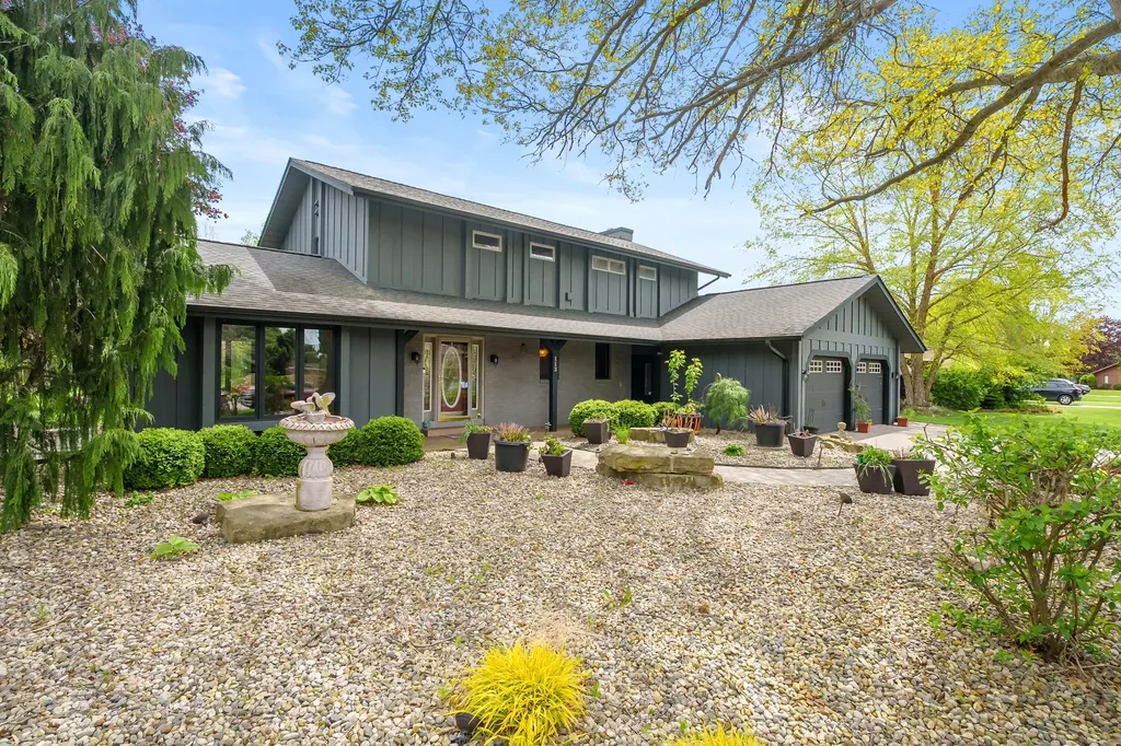 113 Whisperwood Lane Battle Creek City MI 49015