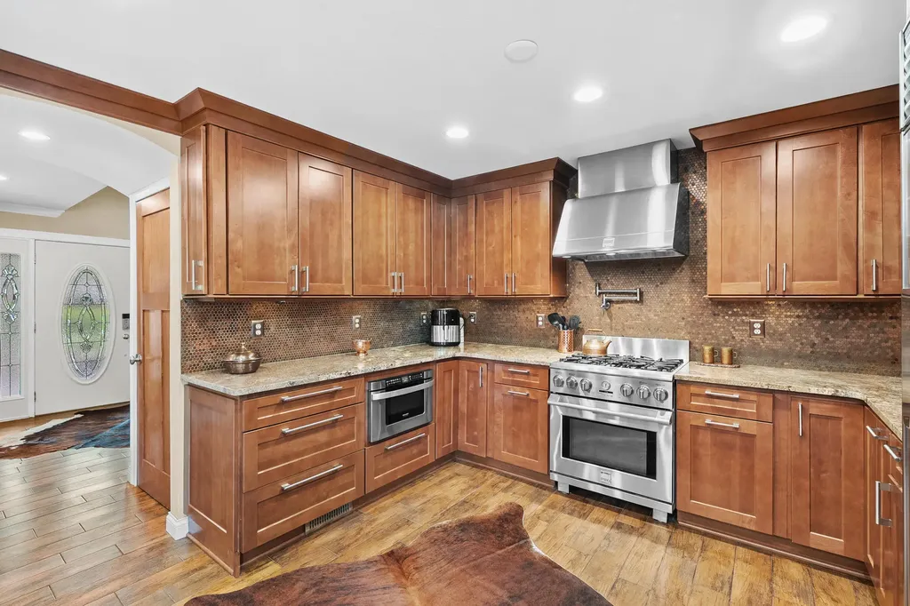 113 Whisperwood Lane Battle Creek City MI 49015