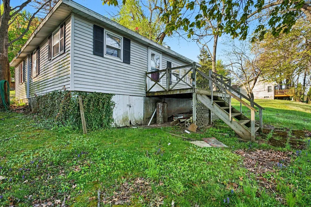 60800 Lilly Lake Drive Newberg Township MI 49061