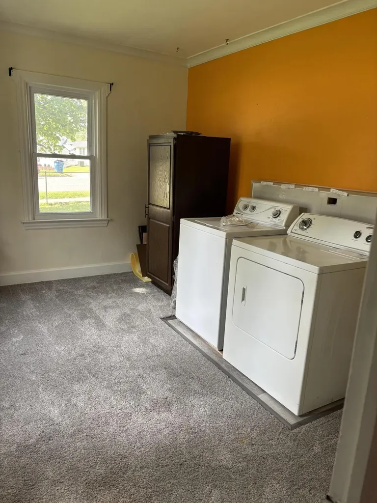 904 Homecrest Avenue Kalamazoo City MI 49001