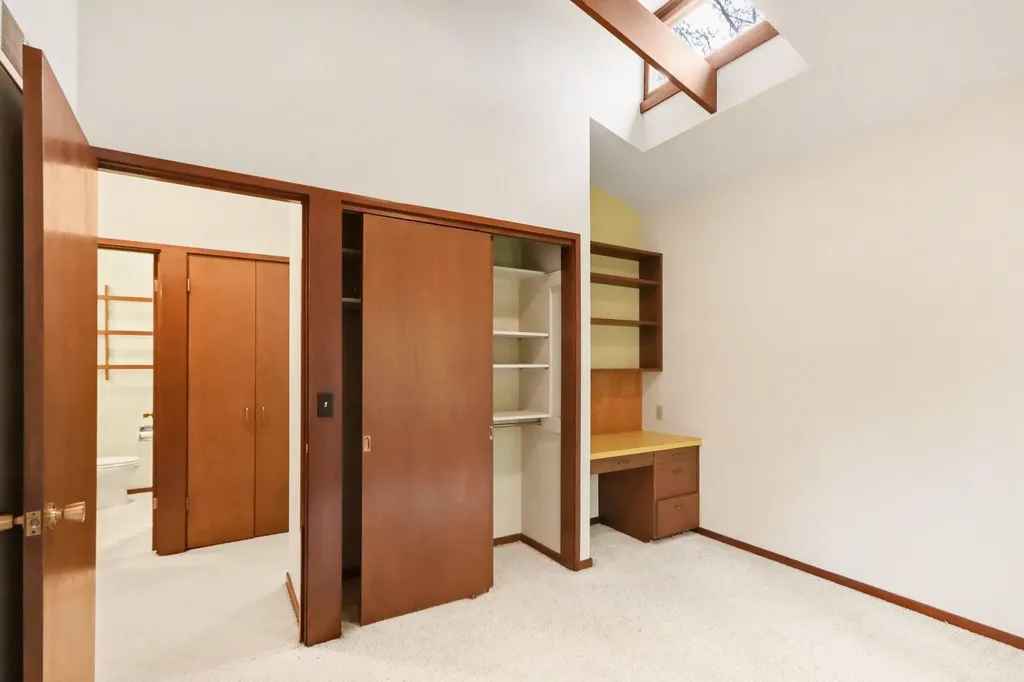 1000 Carolee Lane Kalamazoo City MI 49008