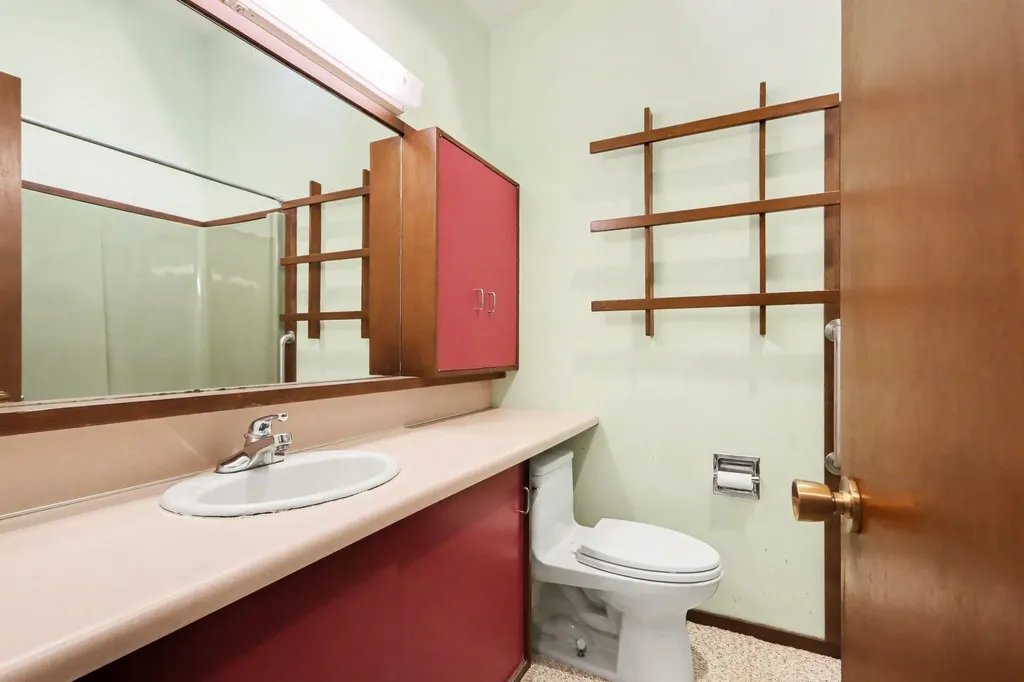 1000 Carolee Lane Kalamazoo City MI 49008