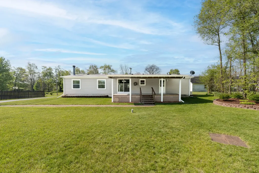 10175 E R Avenue E Pavilion Township MI 49088