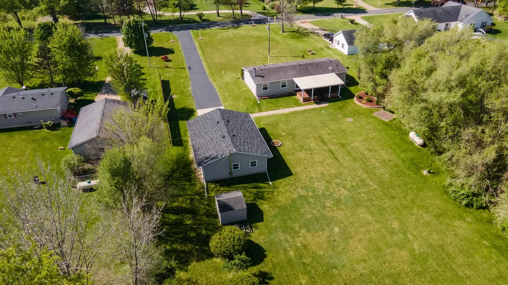 10175 E R Avenue E Pavilion Township MI 49088