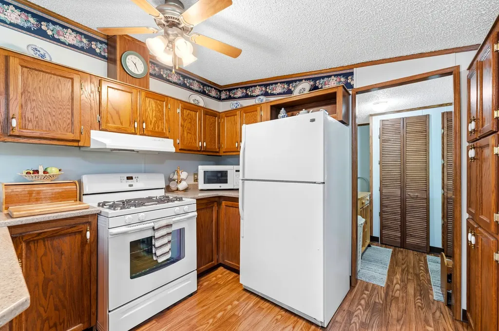 10175 E R Avenue E Pavilion Township MI 49088