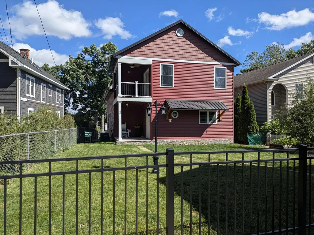 8811 Waruf Avenue Portage City MI 49002