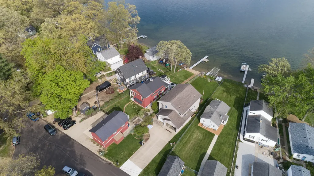 8811 Waruf Avenue Portage City MI 49002