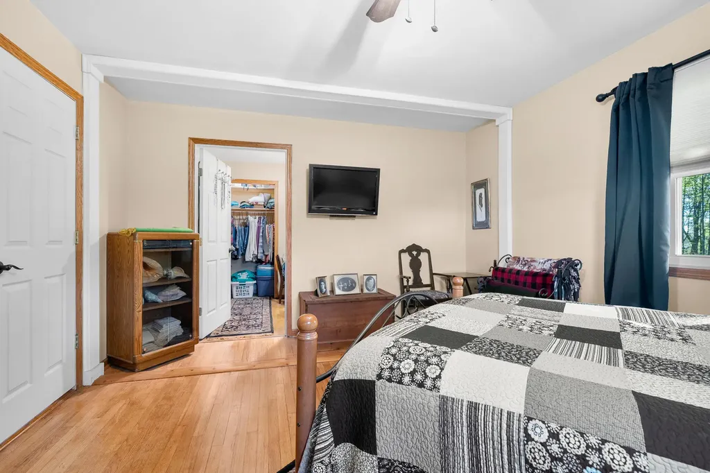 14941 S 1st Street Prairie Ronde Township MI 49087