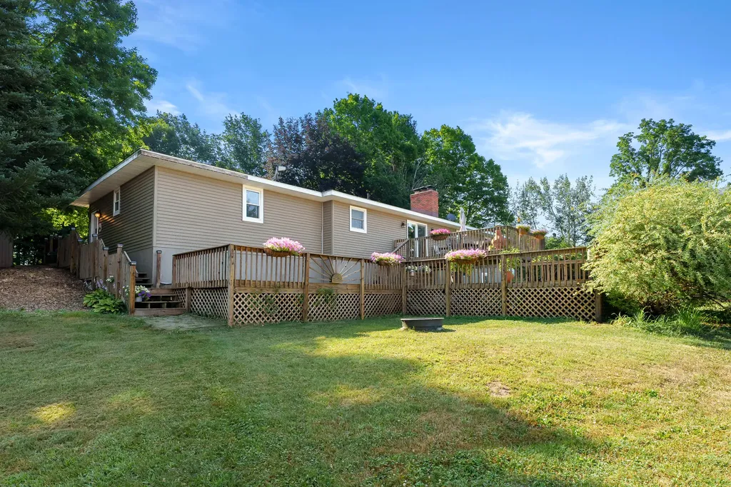 14941 S 1st Street Prairie Ronde Township MI 49087